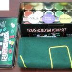 Texas Holding Chip Set - Texas Holding 200 Chip poker Set with mat
